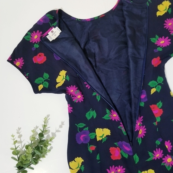 UNGARO Ter Vintage 80s Navy & Multi Silk Floral Print Dress - Picture 7 of 13